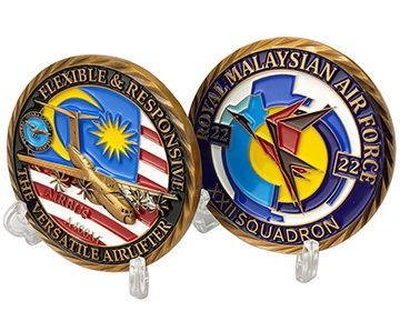 Wholesale sur mesure Royal Malaysian Navy Souvenirs Challenge Coin avec boîte acrylique